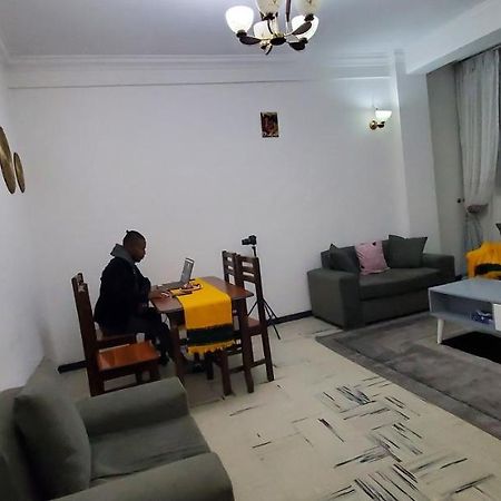 Cozy 1-Bedroom Luxury Apartment Addis Ababa Exteriör bild