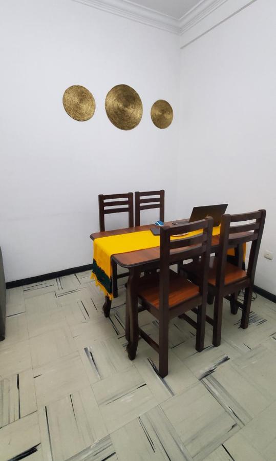 Cozy 1-Bedroom Luxury Apartment Addis Ababa Exteriör bild